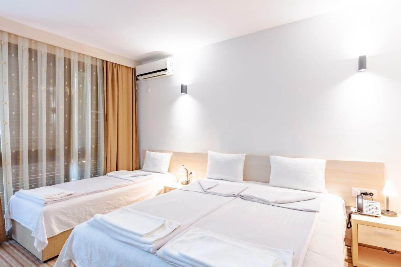 Hotel Pela Охрид Экстерьер фото